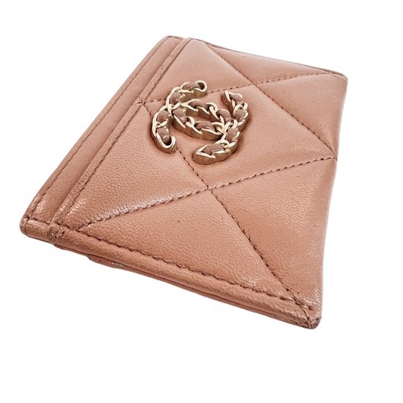 Chanel SLG 19 Cardholder - Picture 4 of 8